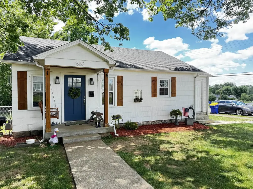 1662 Magnolia Street Bowling Green KY 42104
