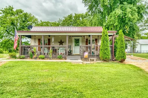 3899 W Jefferson Davis Highway Elkton KY 42220