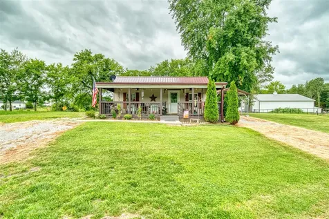 3899 W Jefferson Davis Highway Elkton KY 42220