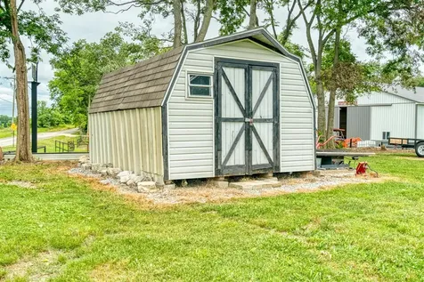 3899 W Jefferson Davis Highway Elkton KY 42220