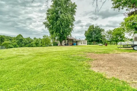 3899 W Jefferson Davis Highway Elkton KY 42220