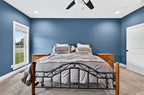 8682 Pebblestone Lane Bowling Green KY 42122