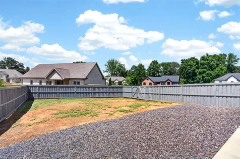 8682 Pebblestone Lane Bowling Green KY 42122