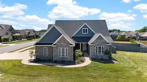 8682 Pebblestone Lane Bowling Green KY 42122