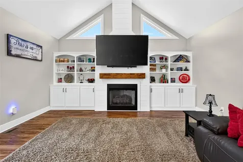 8682 Pebblestone Lane Bowling Green KY 42122