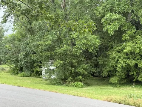 1615 Lake Springs Road Franklin KY 42134