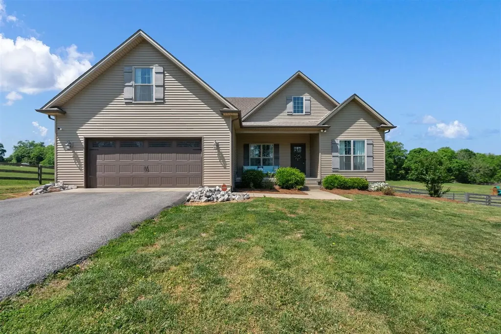 Bowling Green KY, 645 Hunts Bend Road