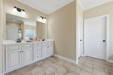 645 Hunts Bend Road Bowling Green KY 42103