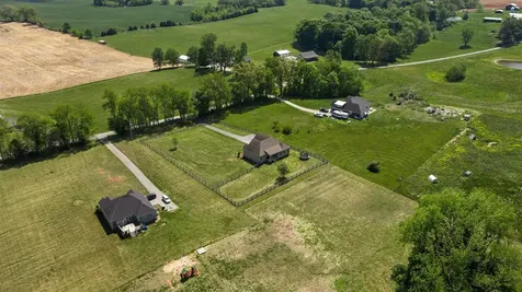 645 Hunts Bend Road Bowling Green KY 42103