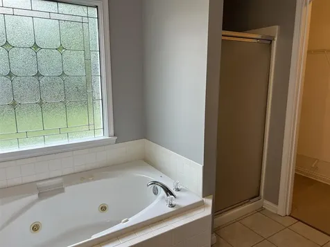 3519 Cave Springs Avenue Bowling Green KY 42104