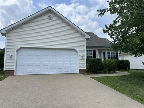 3519 Cave Springs Avenue Bowling Green KY 42104