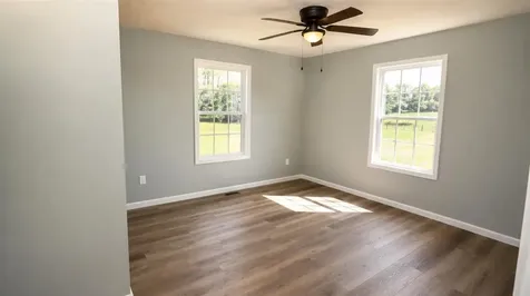 4343 Coral Hill Road Glasgow KY 42141