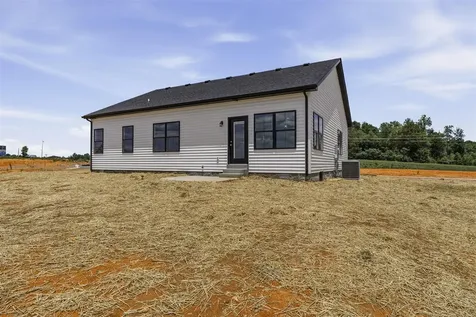 321 Marley Street Scottsville KY 42164