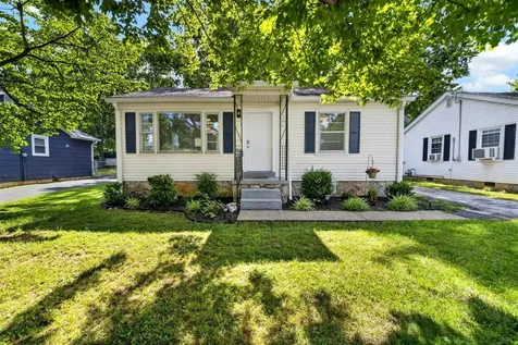 1556 Virginia Drive Bowling Green KY 42101