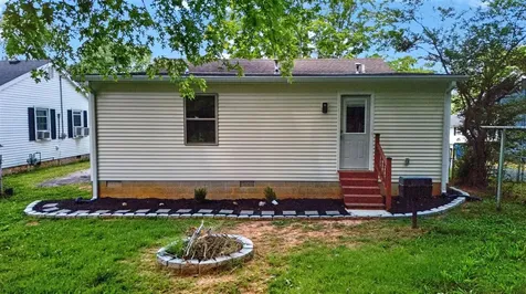 1556 Virginia Drive Bowling Green KY 42101
