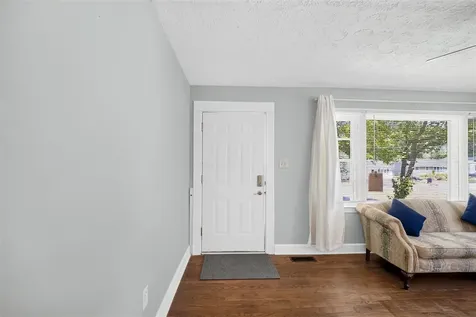 1556 Virginia Drive Bowling Green KY 42101