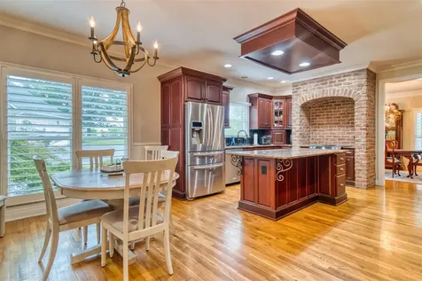 1545 Shady Ridge Court Bowling Green KY 42104