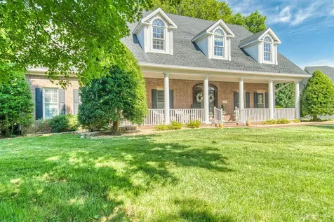 1545 Shady Ridge Court Bowling Green KY 42104