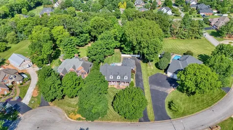 1545 Shady Ridge Court Bowling Green KY 42104