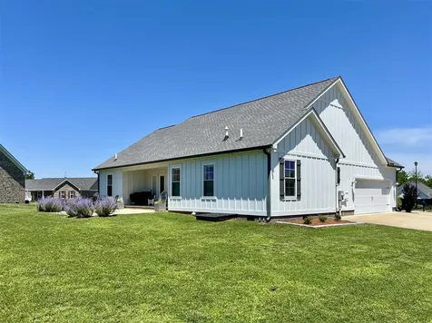 406 Retreat Way Franklin KY 42134