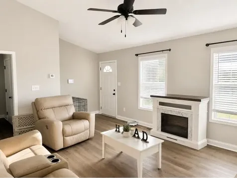 330 Deluth Drive Bowling Green KY 42101