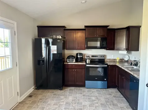 330 Deluth Drive Bowling Green KY 42101