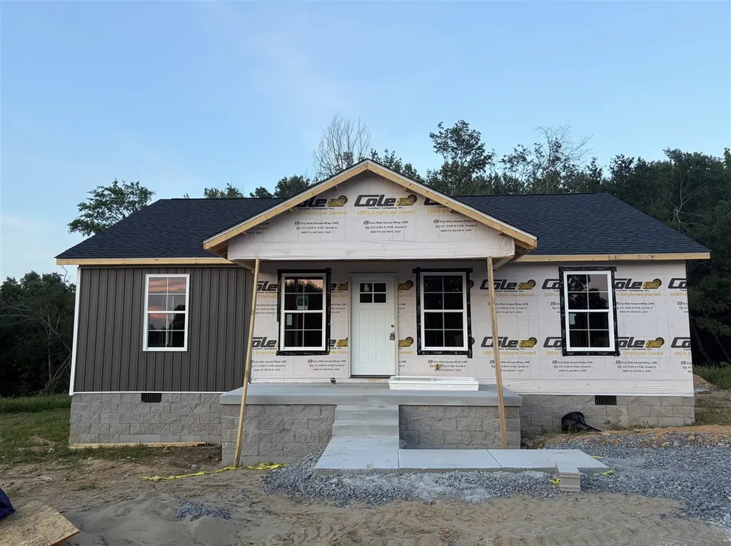 2620 Dover Church Road Scottsville KY 42164