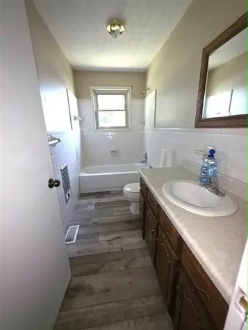 3240 Poplar Springs Road Glasgow KY 42141