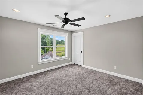 8408 Cemetery Road Bowling Green KY 42103