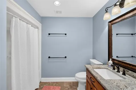 8408 Cemetery Road Bowling Green KY 42103