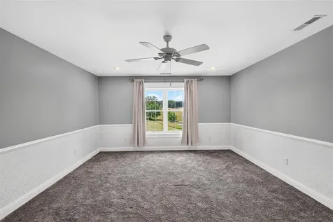 8408 Cemetery Road Bowling Green KY 42103