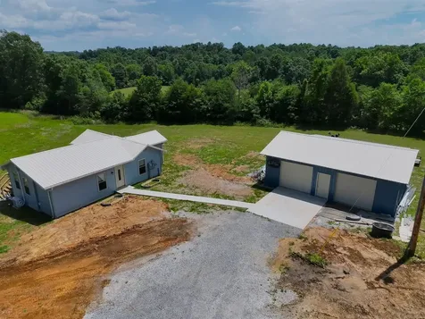 2335 Dog Walk Road Horse Branch KY 42349