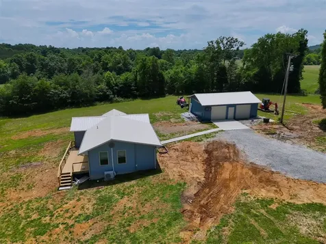 2335 Dog Walk Road Horse Branch KY 42349