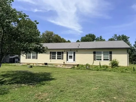 134 Scarbrough Lane Auburn KY 42206