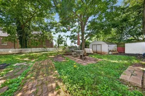 149 N Lincoln Street Auburn KY 42206