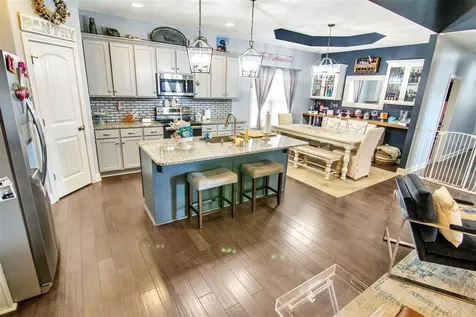 7034 Stone Meade Court Bowling Green KY 42101
