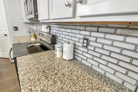 7034 Stone Meade Court Bowling Green KY 42101