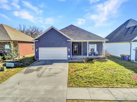7034 Stone Meade Court Bowling Green KY 42101