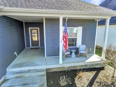 7034 Stone Meade Court Bowling Green KY 42101