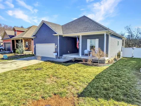 7034 Stone Meade Court Bowling Green KY 42101
