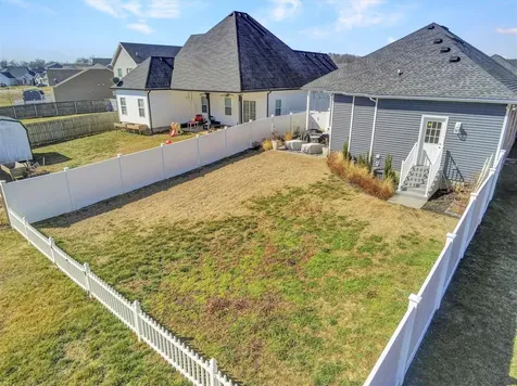 7034 Stone Meade Court Bowling Green KY 42101