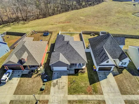 7034 Stone Meade Court Bowling Green KY 42101