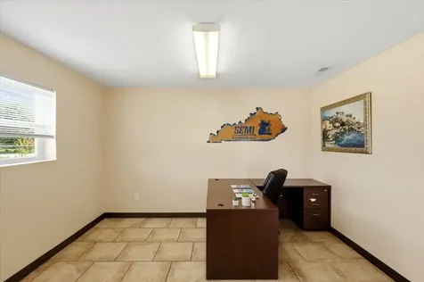 855 Beauty Avenue Bowling Green KY 42101