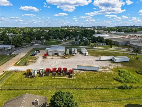 855 Beauty Avenue Bowling Green KY 42101