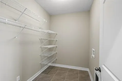 846 Anise Lane Bowling Green KY 42104