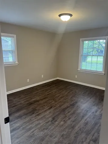 2806 Garrett Drive Bowling Green KY 42104