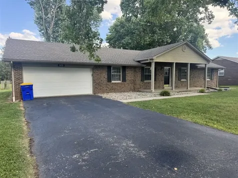 2806 Garrett Drive Bowling Green KY 42104