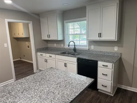 2806 Garrett Drive Bowling Green KY 42104