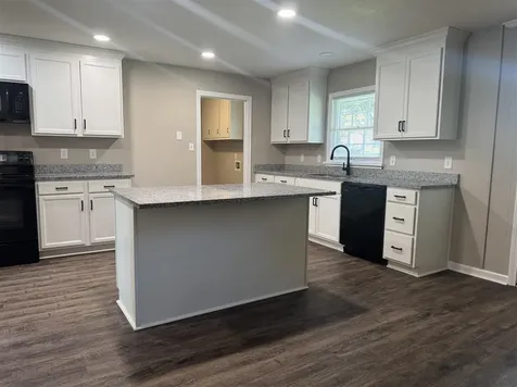 2806 Garrett Drive Bowling Green KY 42104