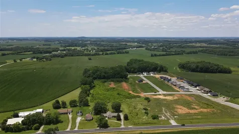 4500 Bowling Green Road Franklin KY 42134